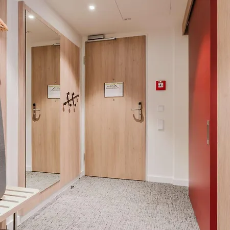 Hampton By Hilton Vienna City West Exterior photo